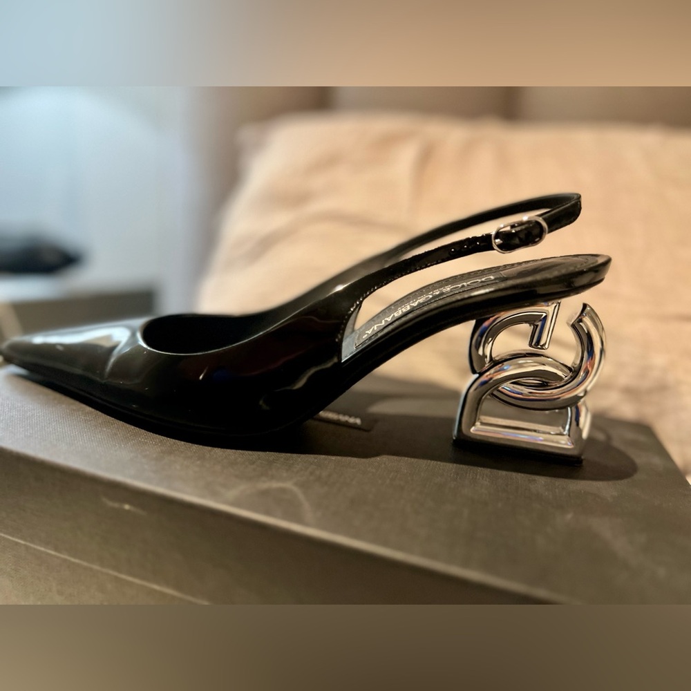 Dolce & Gabbana Black Heels with Silver Sculpted Heel